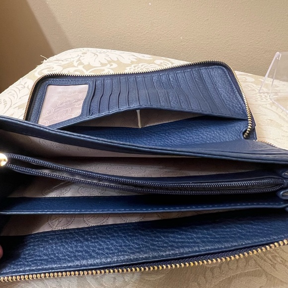 Michael Kors Hard To Find Large Orgonizer NWT - Picture 9 of 10